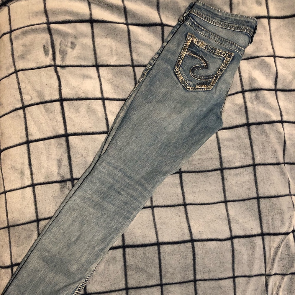 Silver jeans, AIKO
